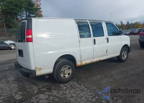 2010 Chevrolet Express 2500 Work Van из США, поврежденный, VIN 1GCZGFBA4A1158803